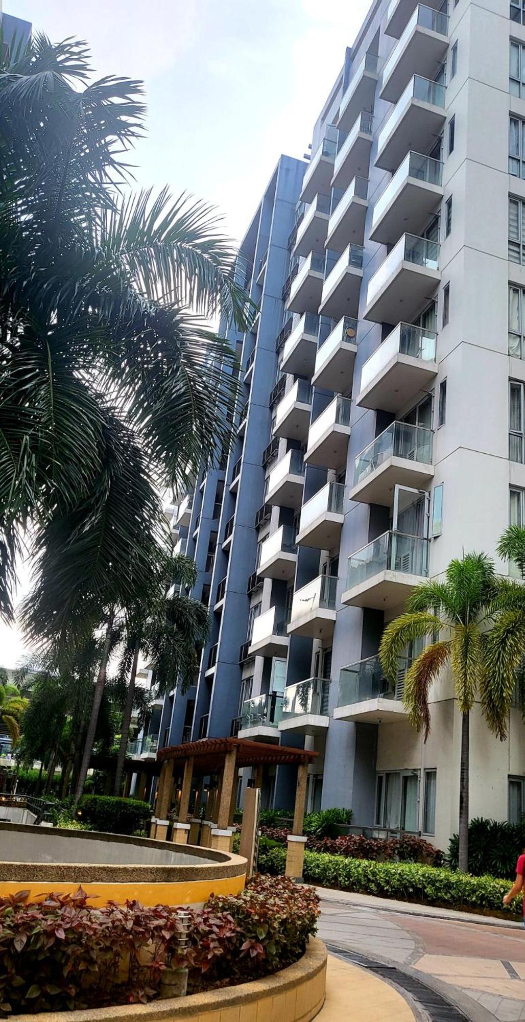One Palm Tree Villas Condominium - Studio 7Th Fl With Balcony - Across Terminal 3 Airport Pasay Eksteriør billede